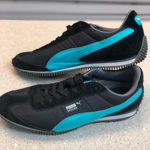 Puma Sneakers Black and Teal Size 9.5